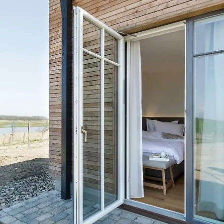 Дом отдыха Luxus - Ostseeferienhaus Steilkuste Nieby (Nieby, Schleswig-Flensburg)